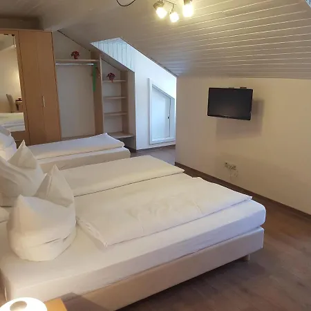 Bed & Breakfast La Ristorante Pizzeria Garni Ohlstadt