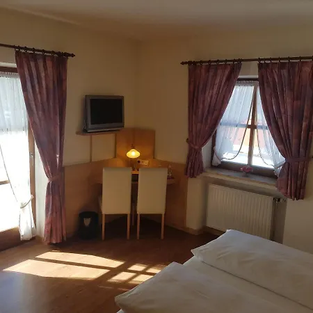 La Ristorante Pizzeria Garni Ohlstadt