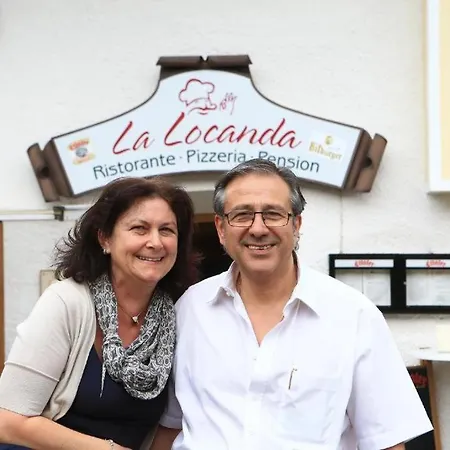 住宿加早餐酒店 La Ristorante Pizzeria Garni
