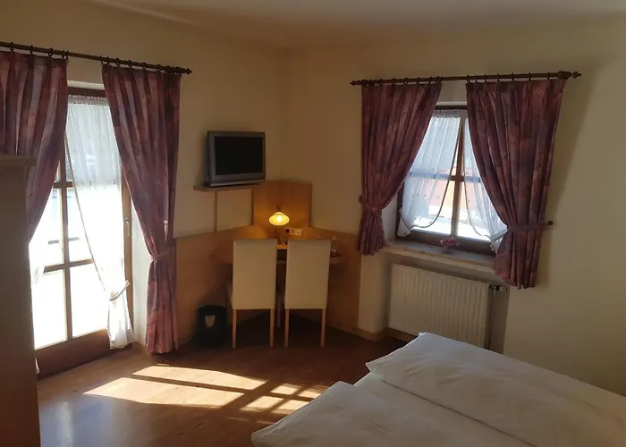 La Ristorante Pizzeria Garni اوهالستادت